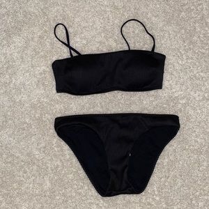 NWOT Hollister ribbed black swim set